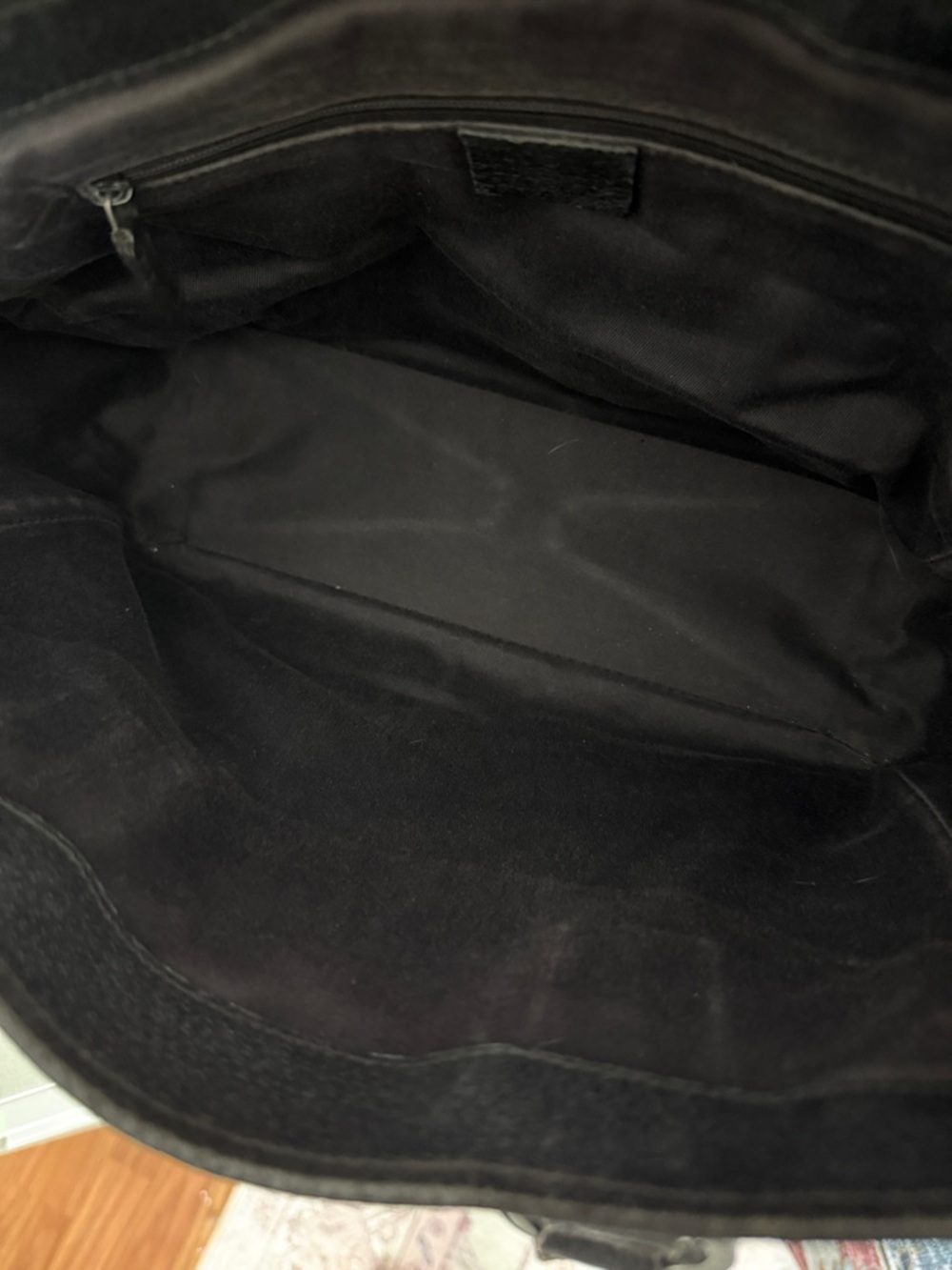 Authentic Gucci Black GG Canvas Tote with Leather Straps - Picture 6 of 6